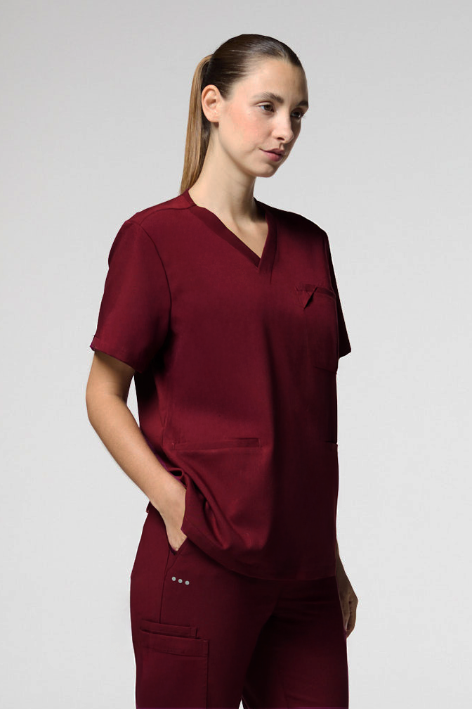 camiseta scrub feminina Soft Angelita Vinho - Pijama Cirurgico